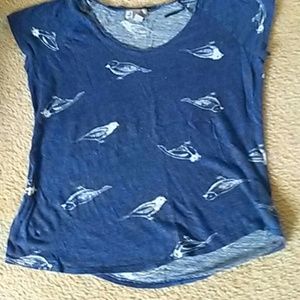 Women's knit t-shirt